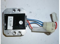 Реле зарядки АКБ KM2V80/Charging voltage regulator relay